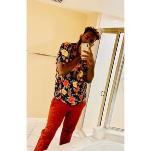 Meet your Posher, Karl